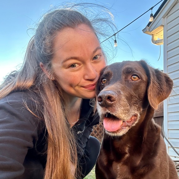 Meet your Posher, Hannah - Picture 1 of 1